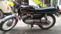 Black Yamaha RX 135