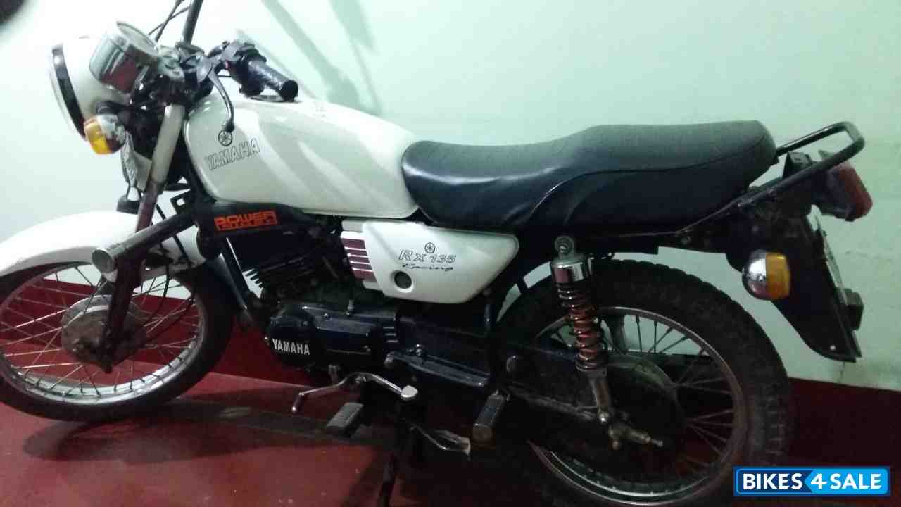 White Yamaha RX 100