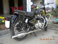 Black Royal Enfield Bullet Standard 350