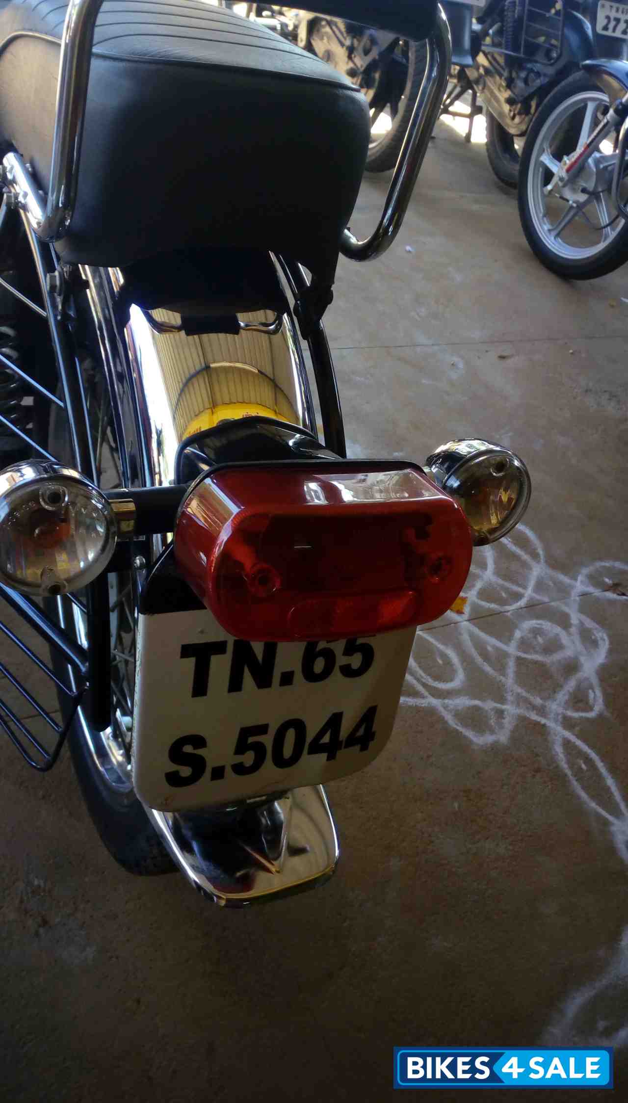 Royal Enfield Bullet Standard 350 Royal Enfield Bullet Standard 350