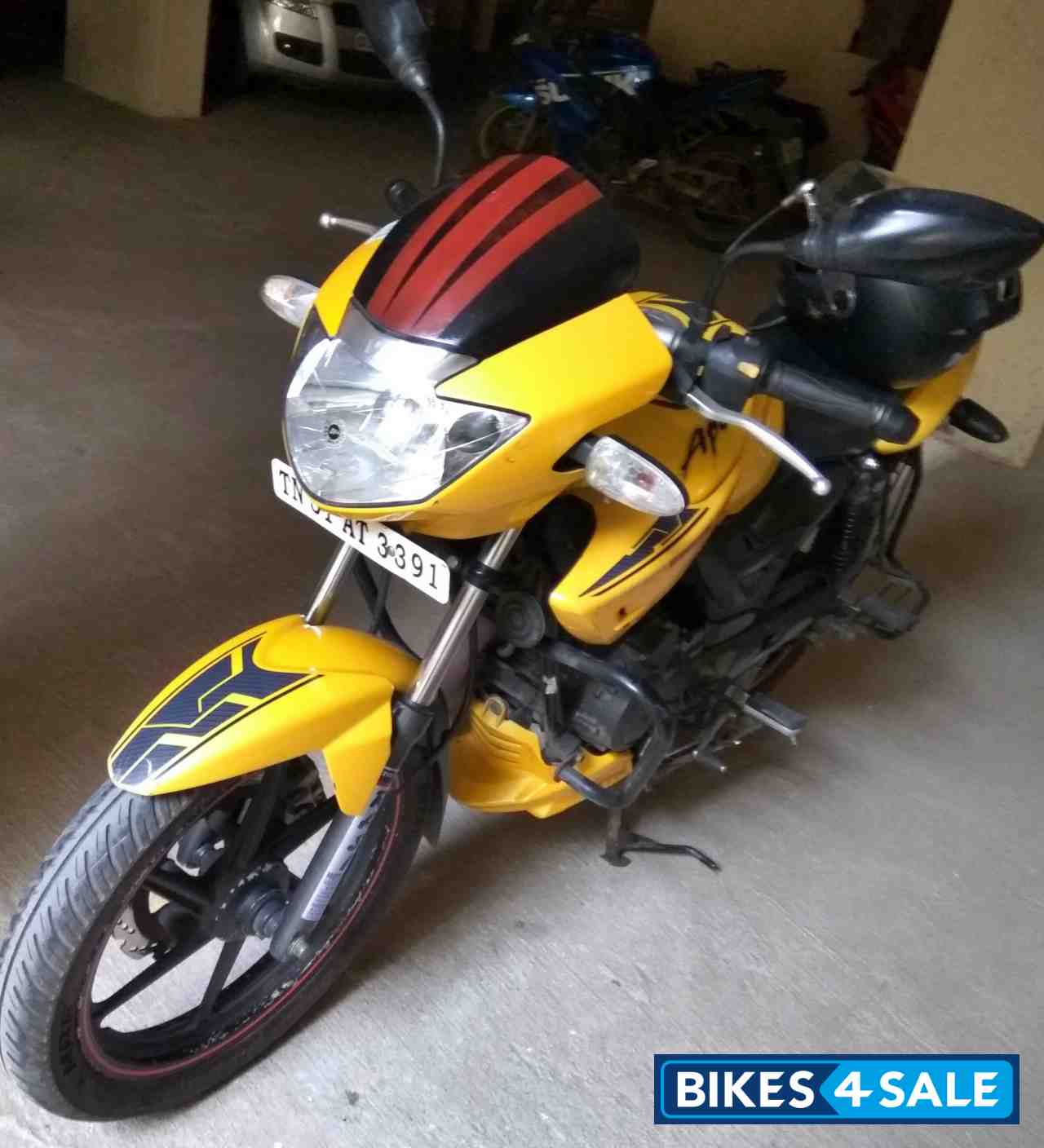 Yellow TVS Apache RTR 160