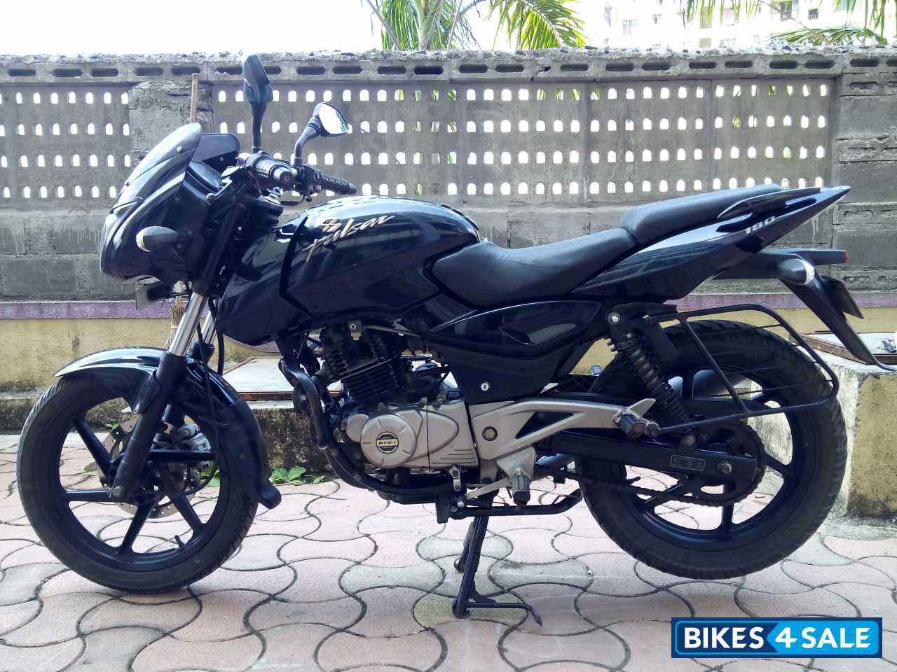 Used 2013 model Bajaj Pulsar 180 DTSi for sale in Mumbai. ID 133694 ...