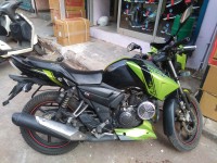 Green TVS Apache RTR 160