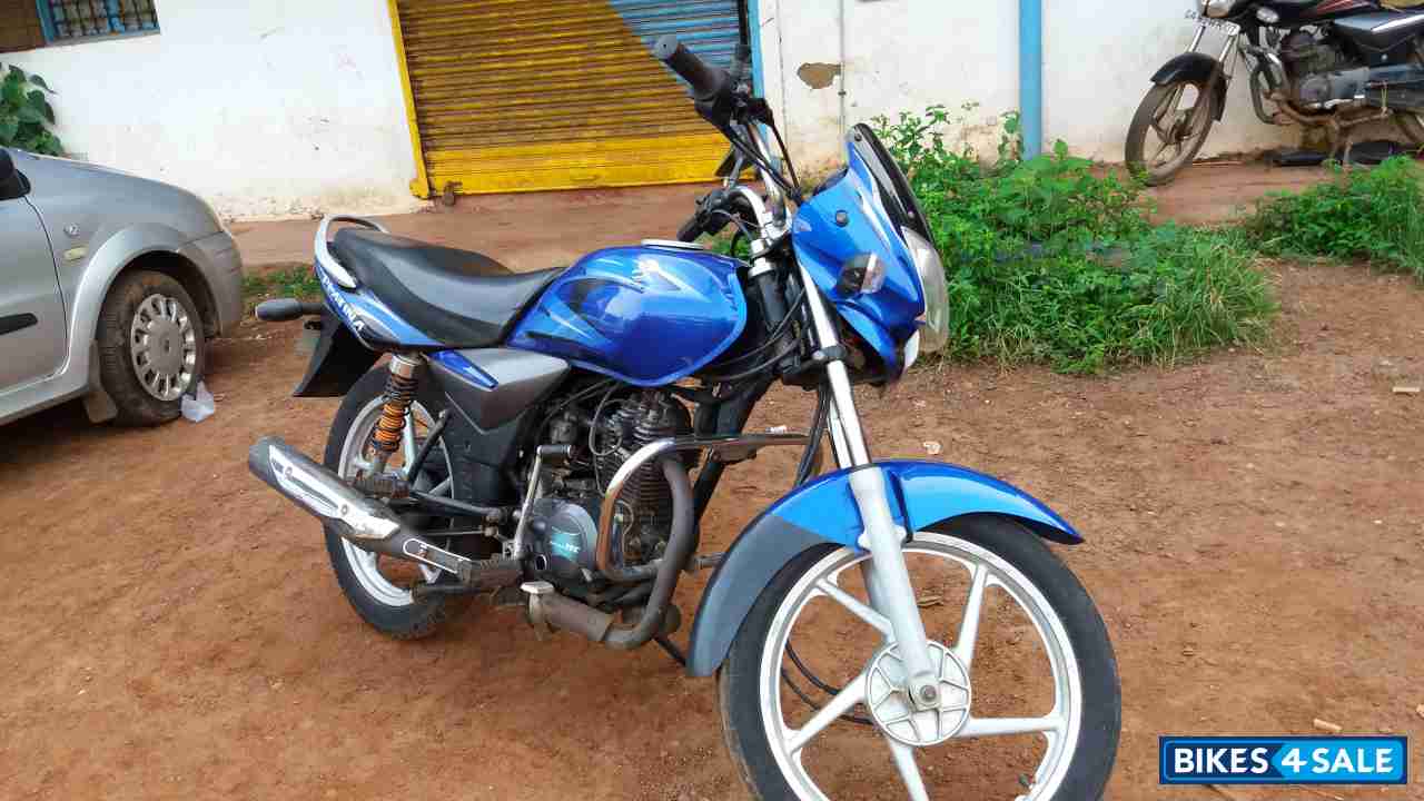 Blue Bajaj Platina 100