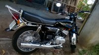 Black Yamaha RX 135