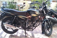 Black Bajaj Discover 100 DTS-Si