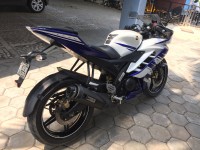 White & Blue Yamaha YZF R15 V2