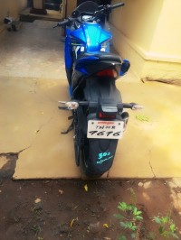 Blue Suzuki Gixxer SF