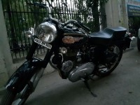 Black Royal Enfield Bullet Standard 500