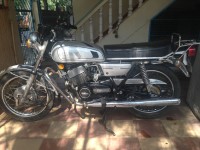 Silver Yamaha RD 350