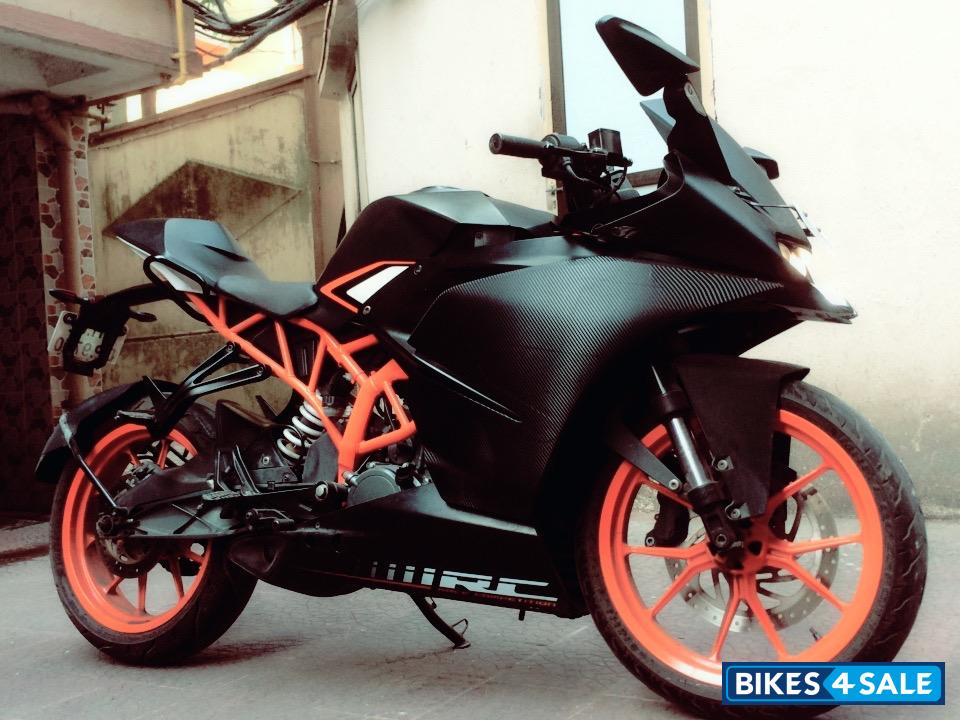 Ktm rc 200 on sale full black