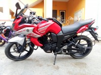 Red Yamaha Fazer