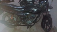 Black Bajaj Platina 125 DTS-Si