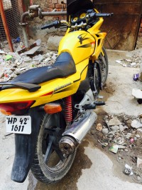 Yellow Hero Karizma R