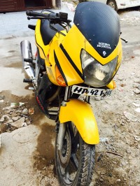 Yellow Hero Karizma R