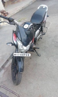 Red Bajaj Discover 100T