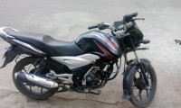 Red Bajaj Discover 100T