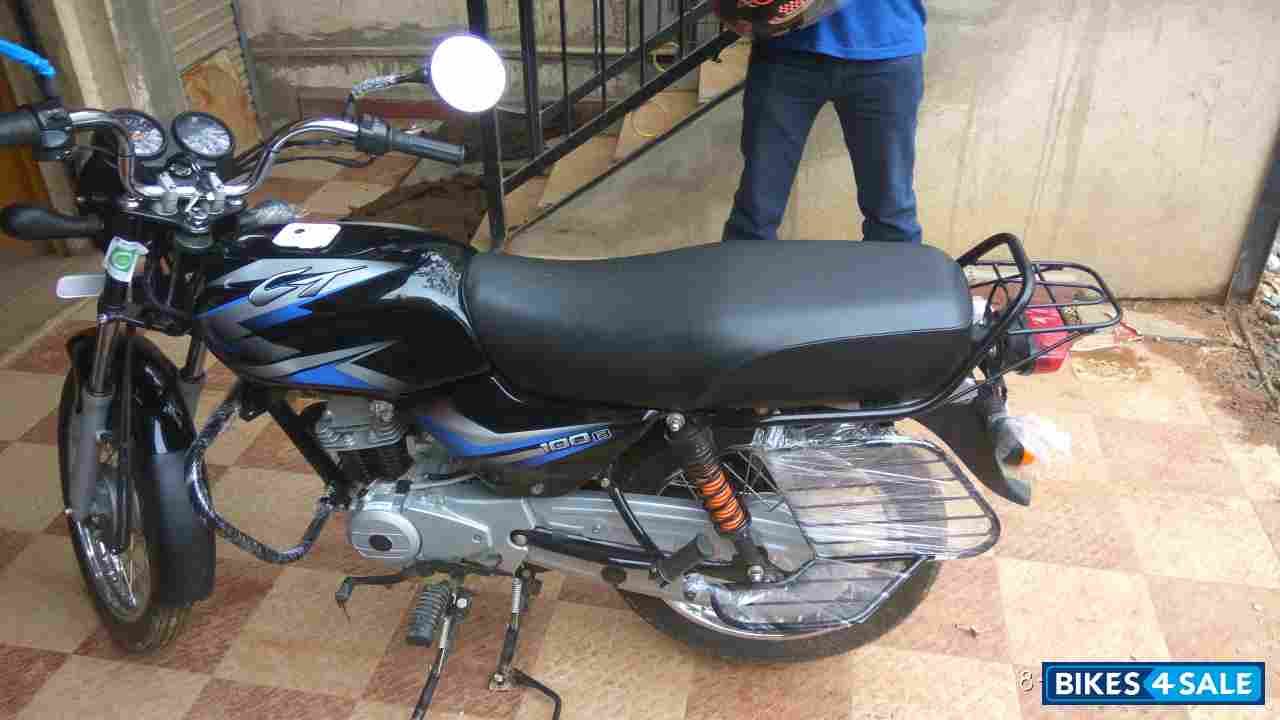 Blue Black Bajaj CT 100B