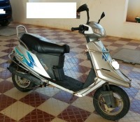 Silver TVS Scooty ES