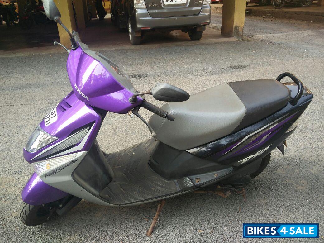 Purple Honda Dio