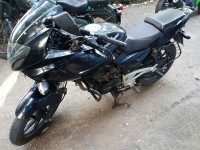 Black Bajaj Pulsar 220 DTSi