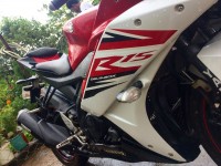 Front-red & White,back-black Yamaha YZF R15 V2