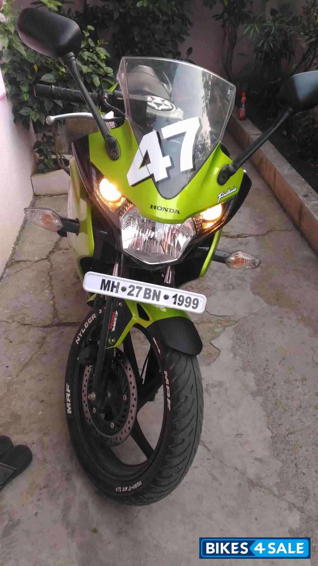 Green Black Honda CBR 150R