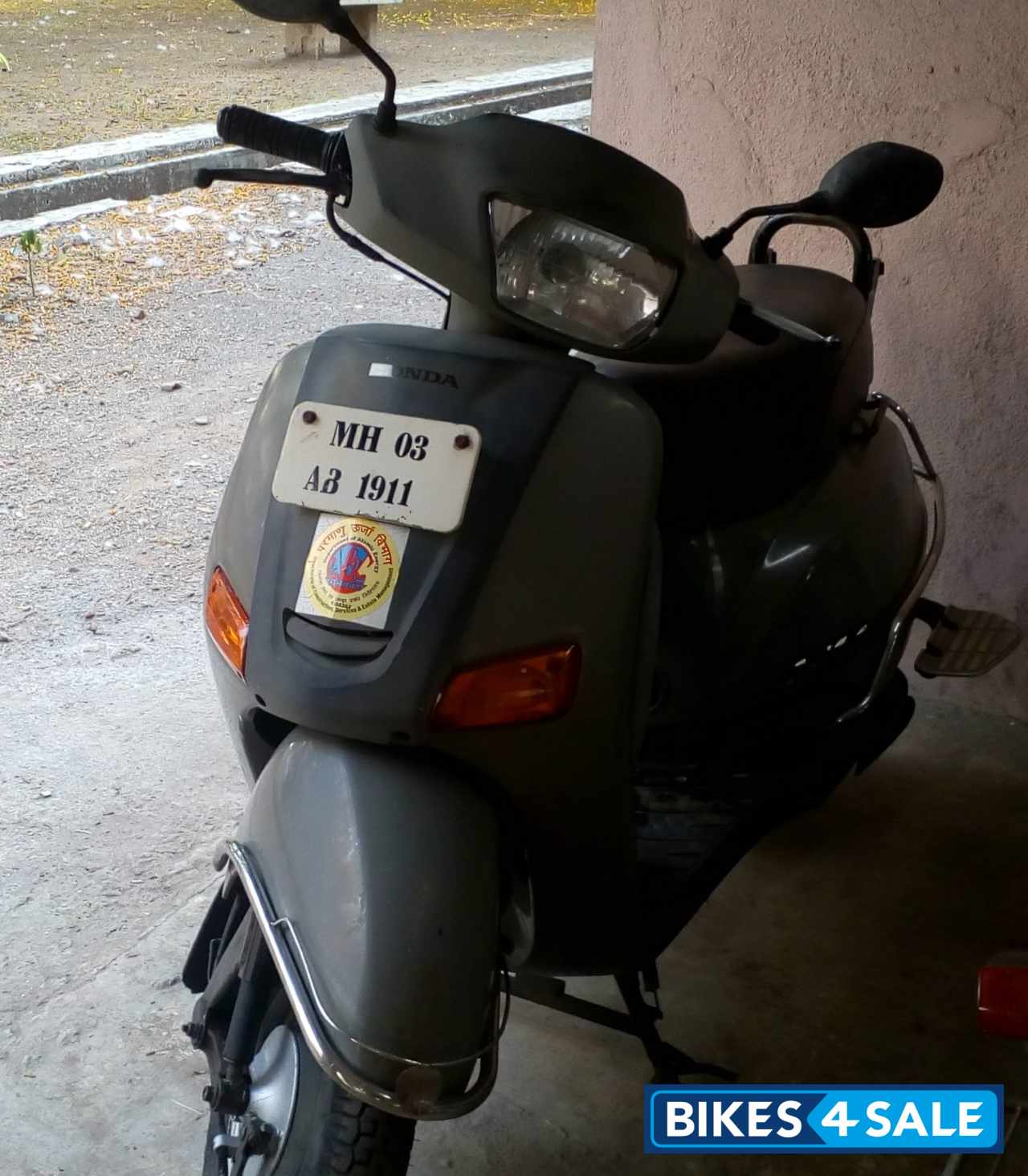 Grey Honda Eterno Grey Honda Eterno