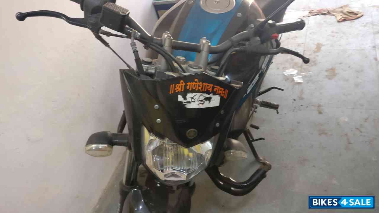 Blue Black Yamaha FZ1 Blue Black Yamaha FZ1