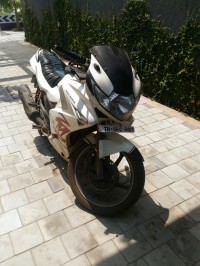 White Hero Karizma ZMR