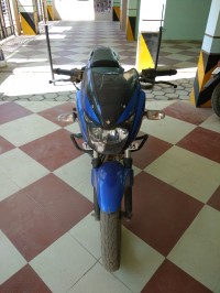 Blue Bajaj Pulsar 200 DTSi