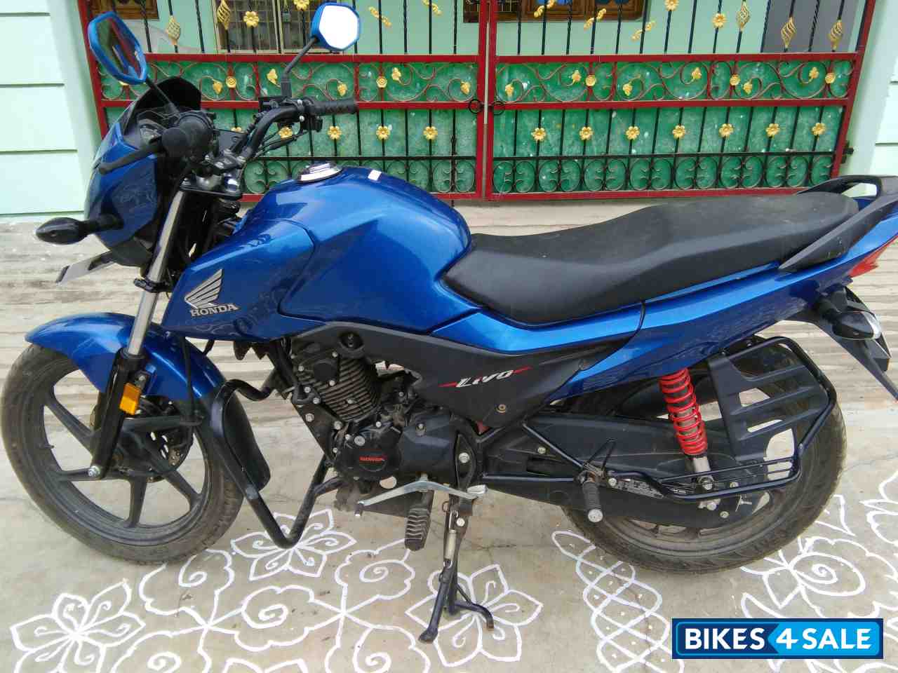 Used 2015 model Honda Livo 110 for sale in Vizianagaram. ID 145105