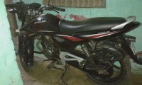 Black Bajaj XCD 135 DTS-Si