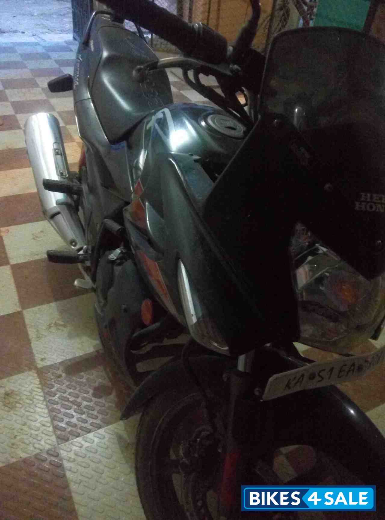 Black Hero Karizma R