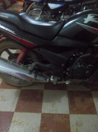 Black Hero Karizma R