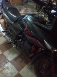 Black Hero Karizma R