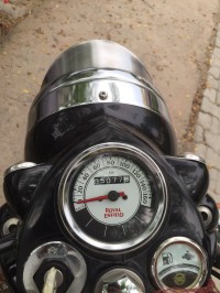 Silver Royal Enfield Classic 500