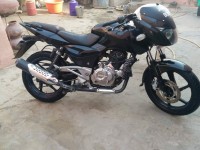 Black Bajaj Pulsar 180 DTSi