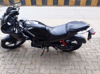 Black Hero Karizma R