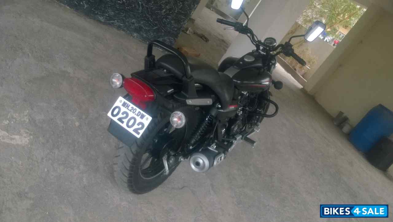 Black Matfinish Bajaj Avenger Street 220 Black Matfinish Bajaj Avenger Street 220