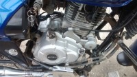 Blue Bajaj Avenger 220 DTS-i