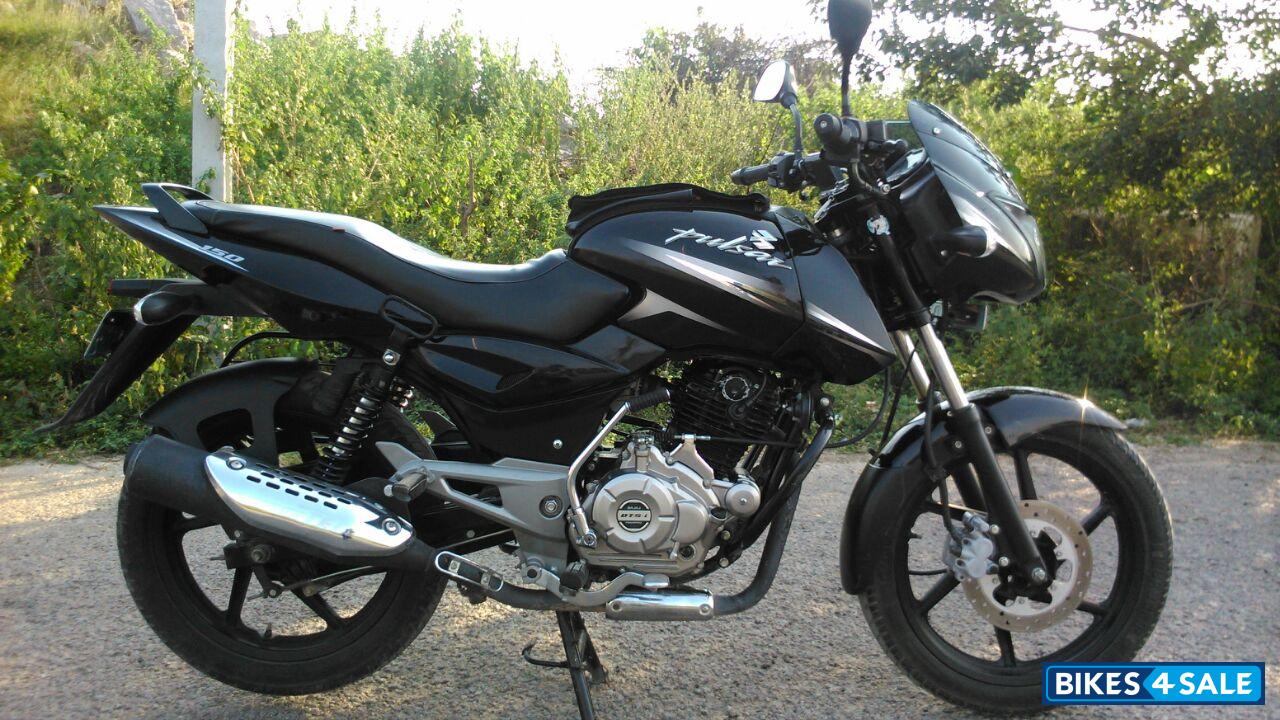Black Bajaj Pulsar 150 DTSi Black Bajaj Pulsar 150 DTSi