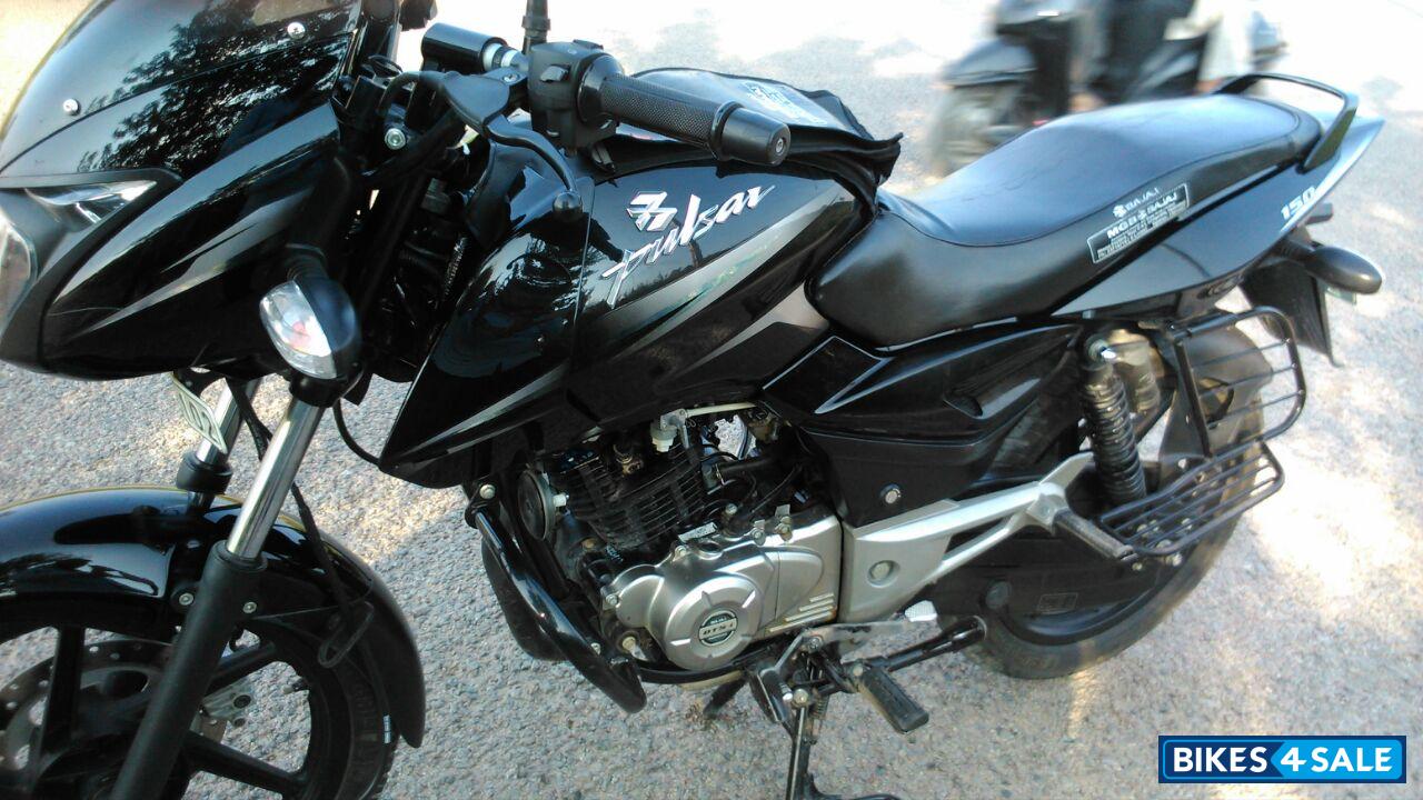 Black Bajaj Pulsar 150 DTSi Black Bajaj Pulsar 150 DTSi