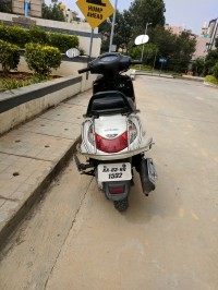 White Suzuki Access 125