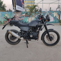 Granite Black Royal Enfield Himalayan