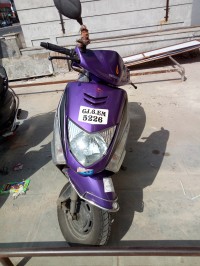 Purple Honda Dio