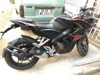 Black Bajaj Pulsar RS 200 ABS