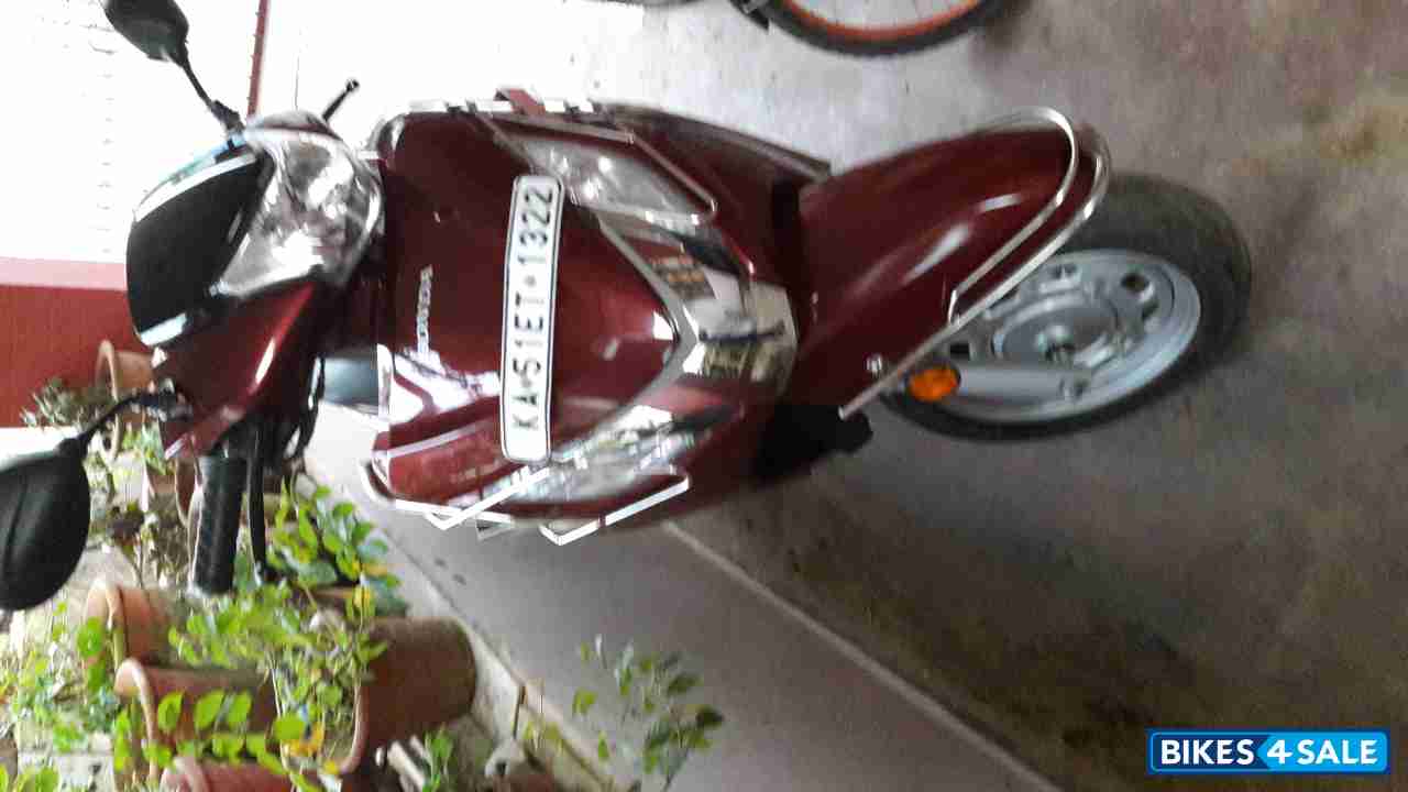 Red Honda Activa 125 Red Honda Activa 125