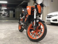 Orange KTM Duke 200