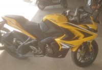 Yellow Bajaj Pulsar RS 200 ABS